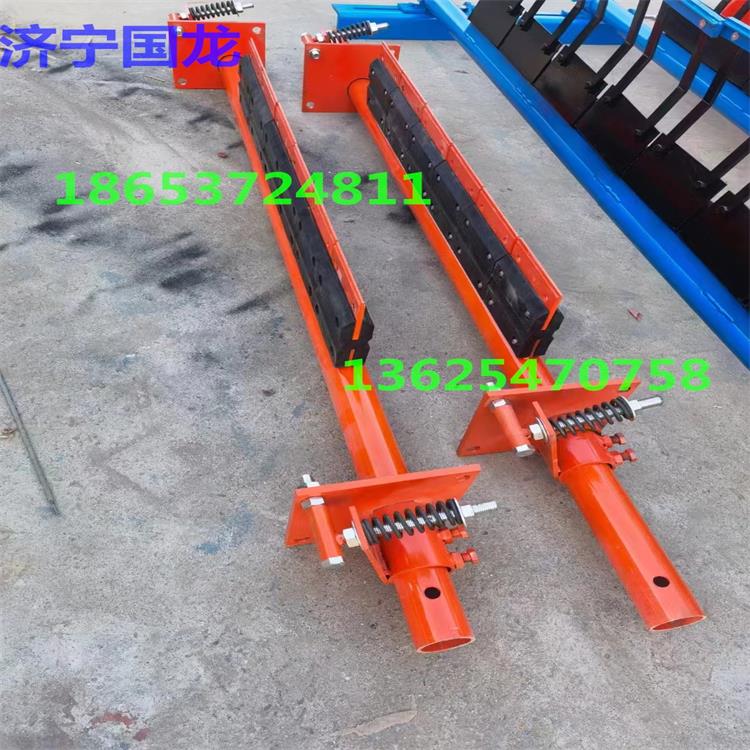 电动滚刷式清扫器 旋转式清扫器 山东向上金品